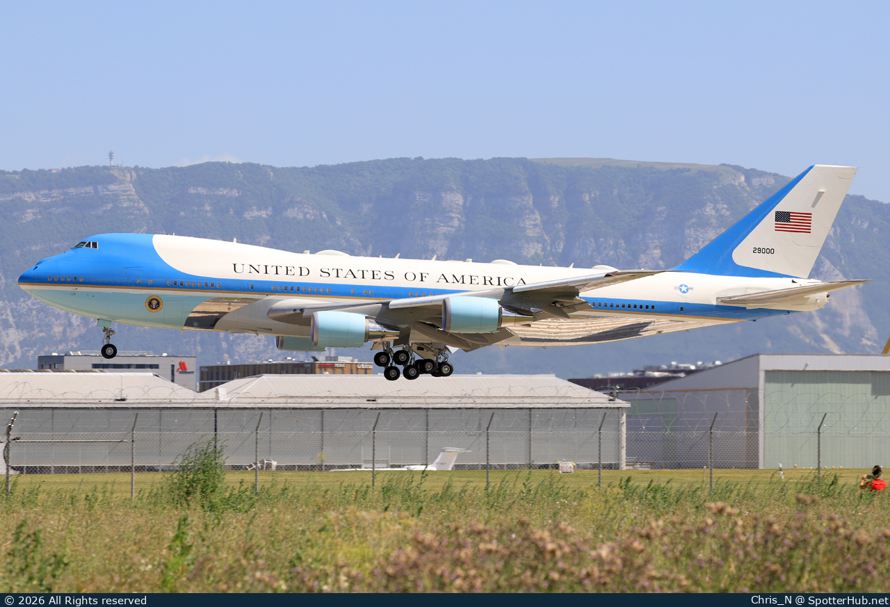 Photo of 92-9000 - Boeing VC-25A operated by US Air Force