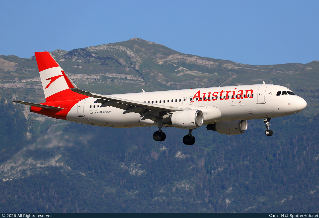 Photo of OE-LZE - Airbus A320-214 operated by Austrian Airlines