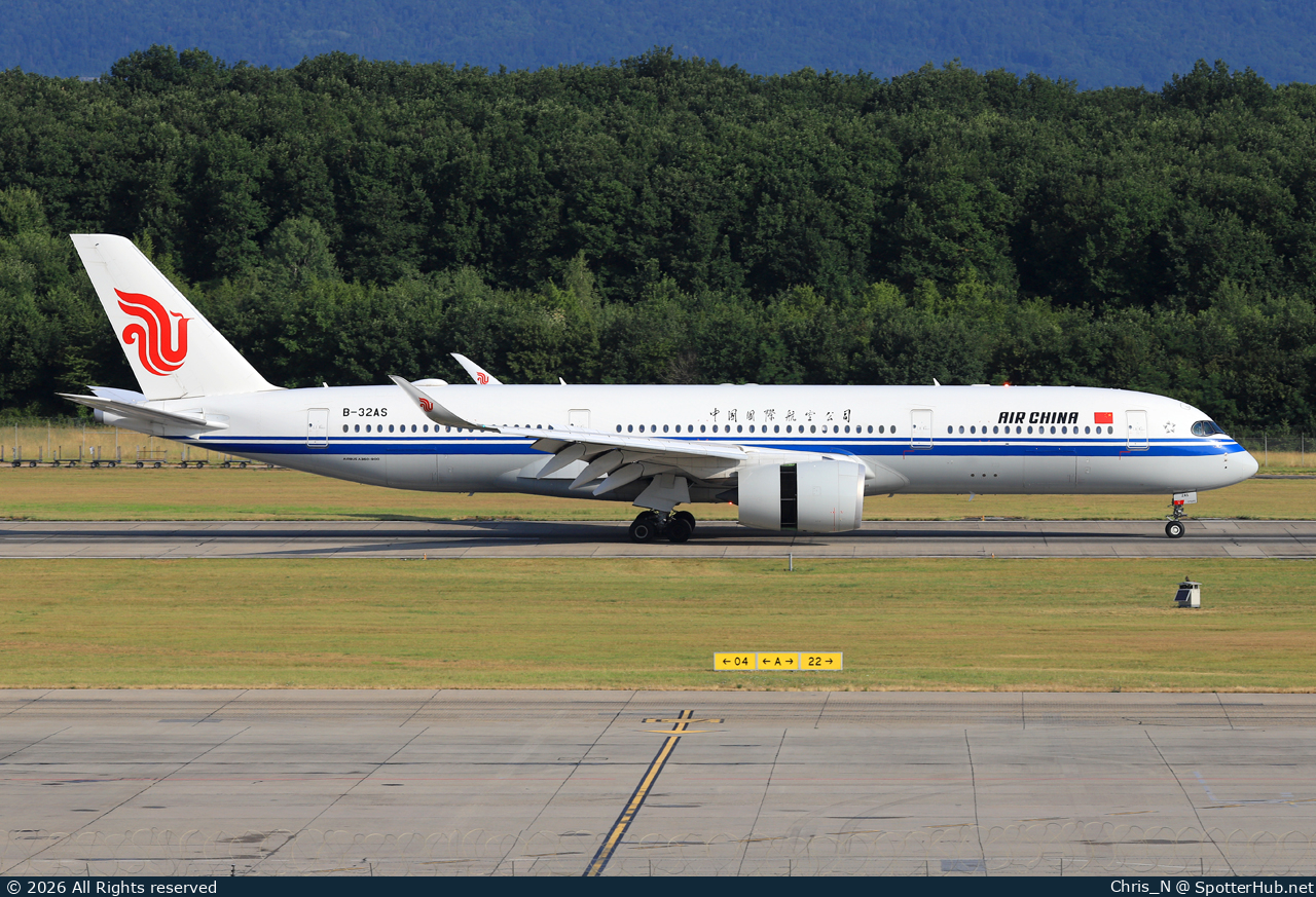 Photo of B-32AS - Airbus A350-941 operated by Air China