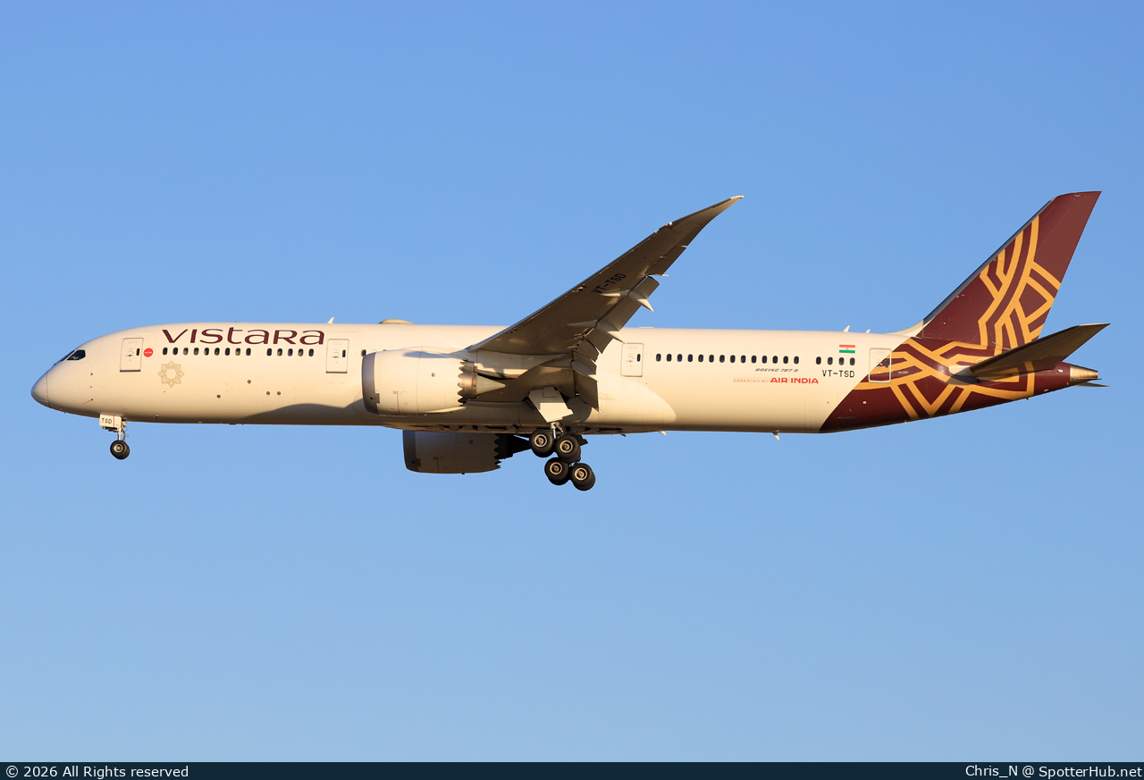 Photo of VT-TSD - Boeing 787-9 Dreamliner operated by Air India