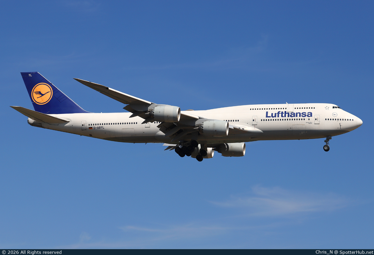 Photo of D-ABYL - Boeing 747-830 operated by Lufthansa