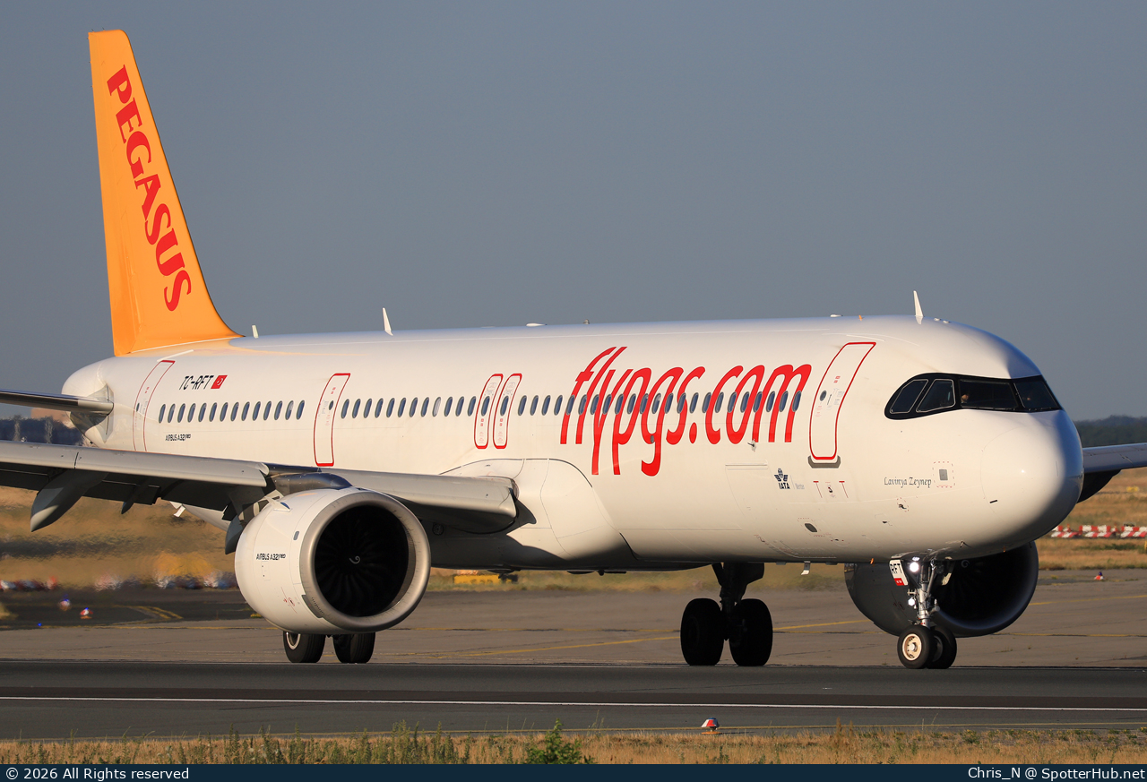 Photo of TC-RFT - Airbus A321-251NX operated by Pegasus Airlines