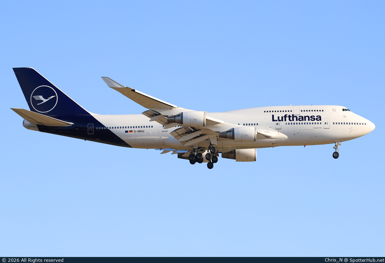 Photo of D-ABVU - Boeing 747-430 operated by Lufthansa