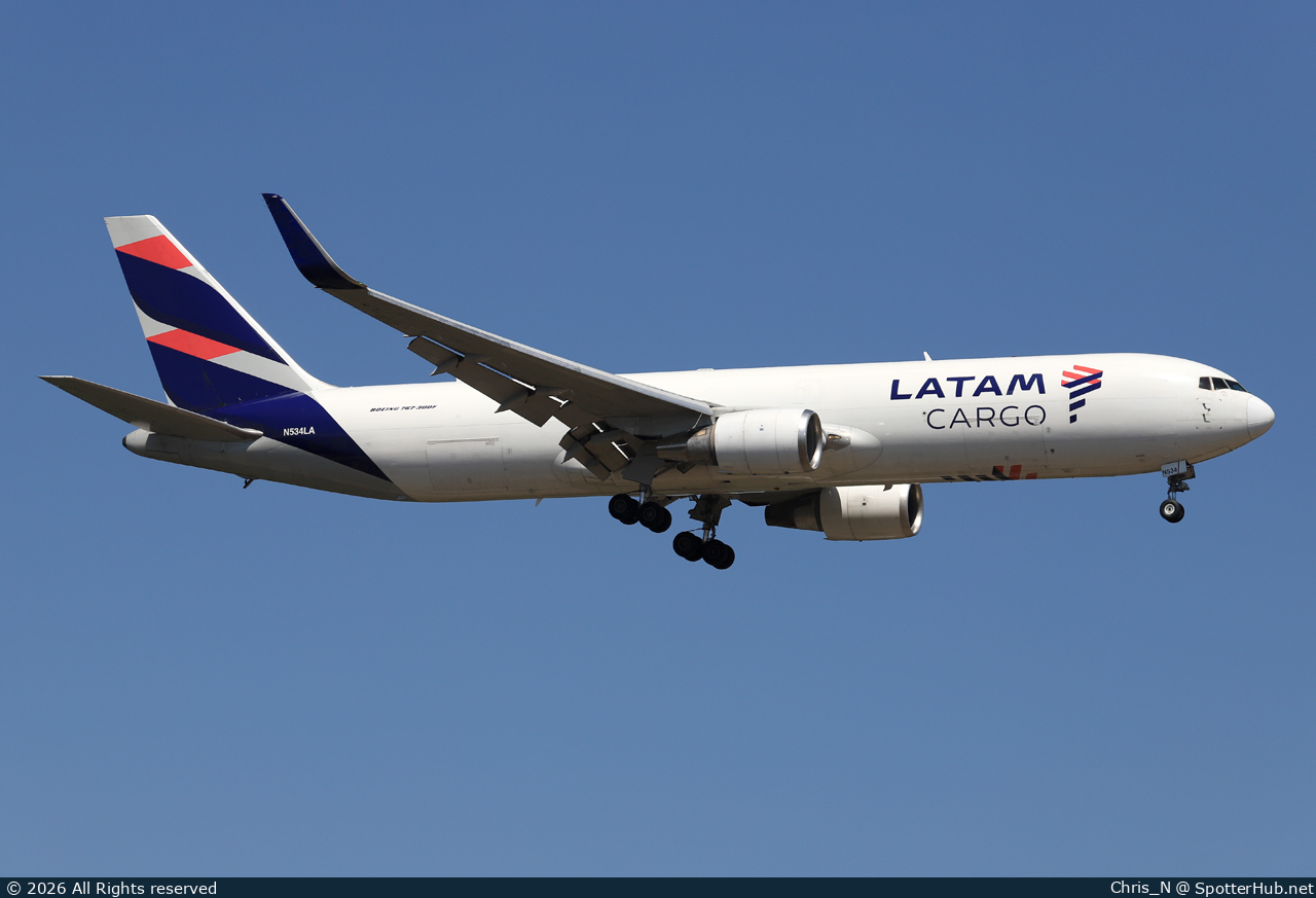 Photo of N534LA - Boeing 767-316F operated by LATAM Cargo