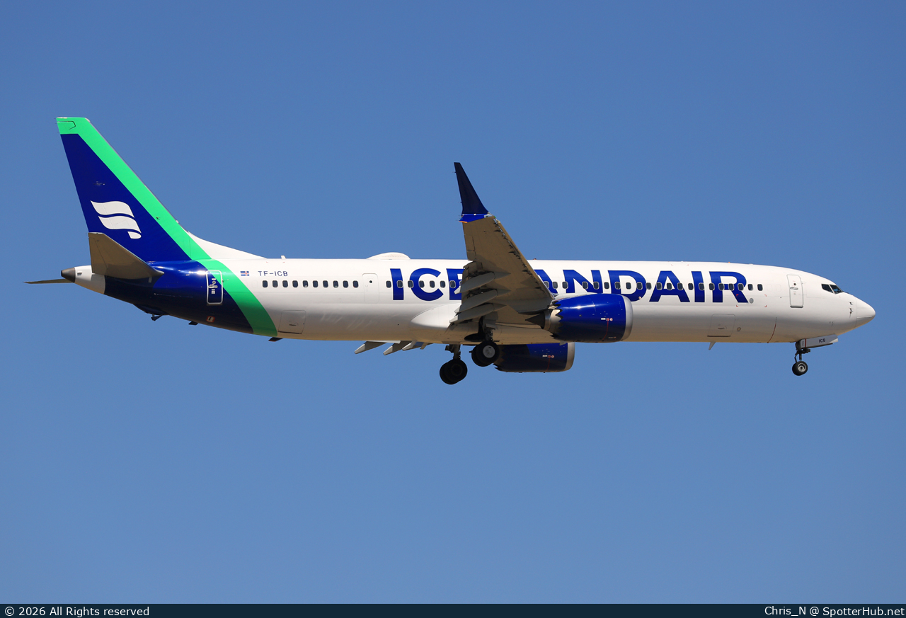 Photo of TF-ICB - Boeing 737 MAX 9 operated by Icelandair