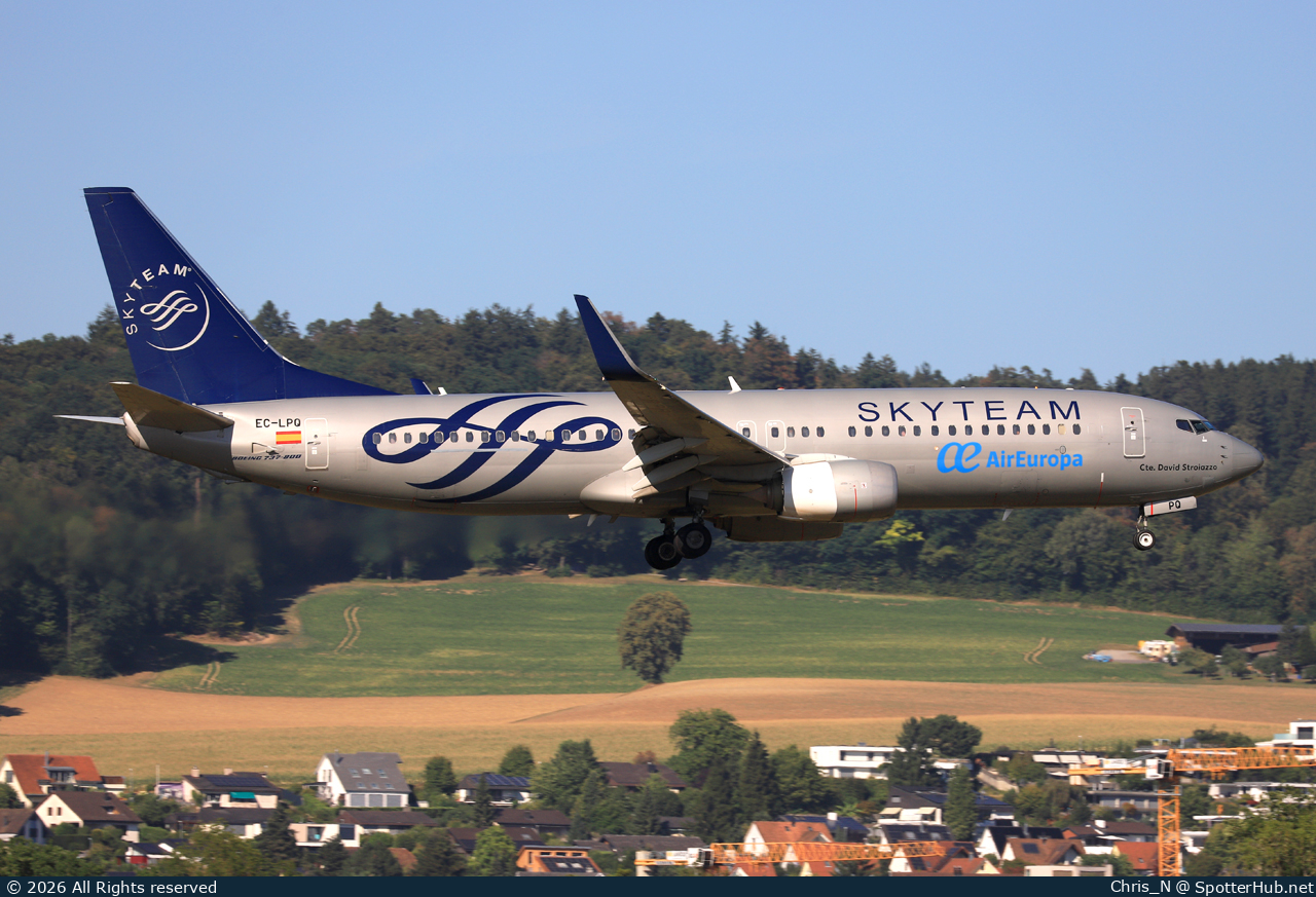 Photo of EC-LPQ - Boeing 737-85P operated by Air Europa