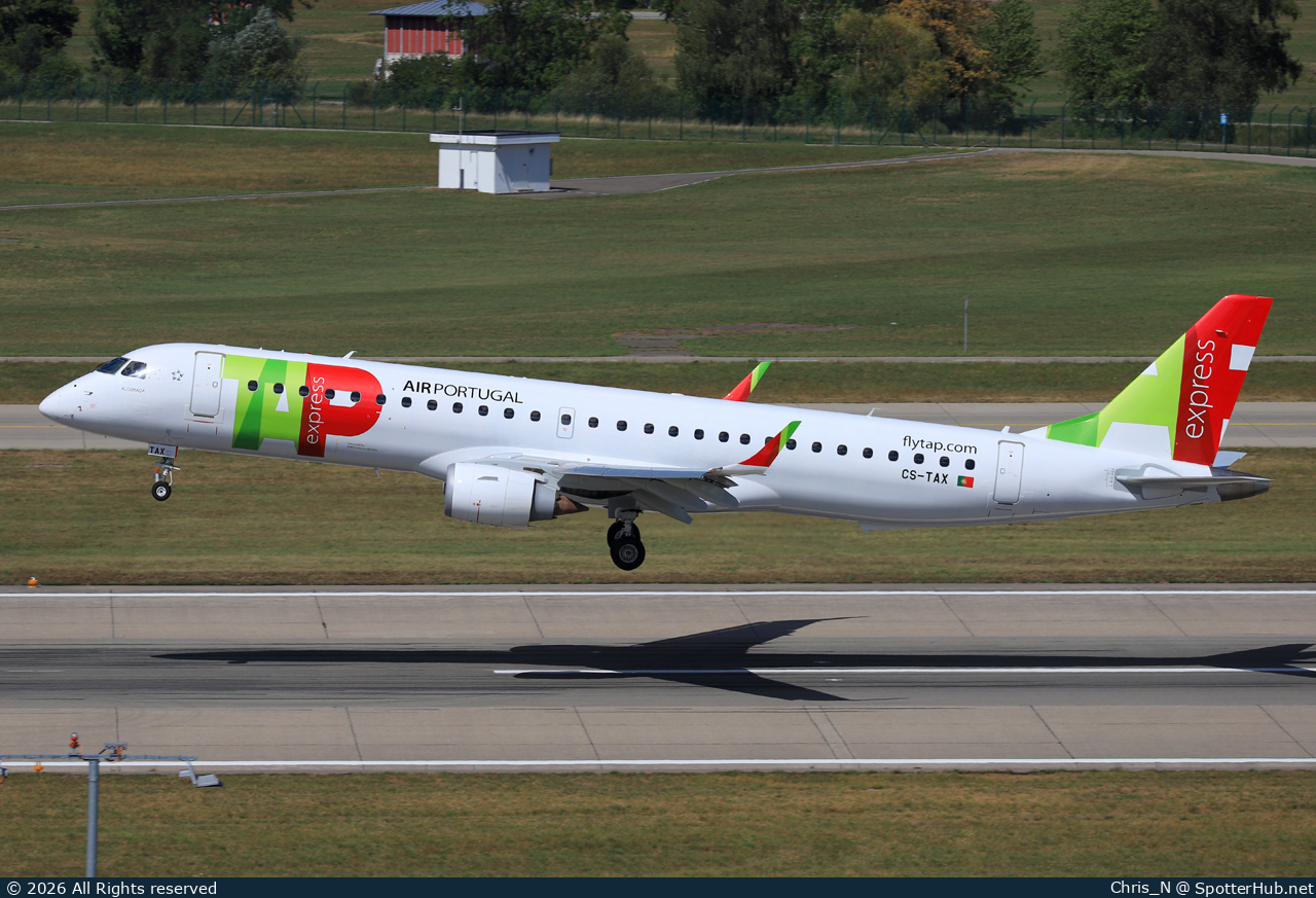 Photo of CS-TAX - Embraer ERJ-195LR operated by TAP Express (opb Portugália Airlines)
