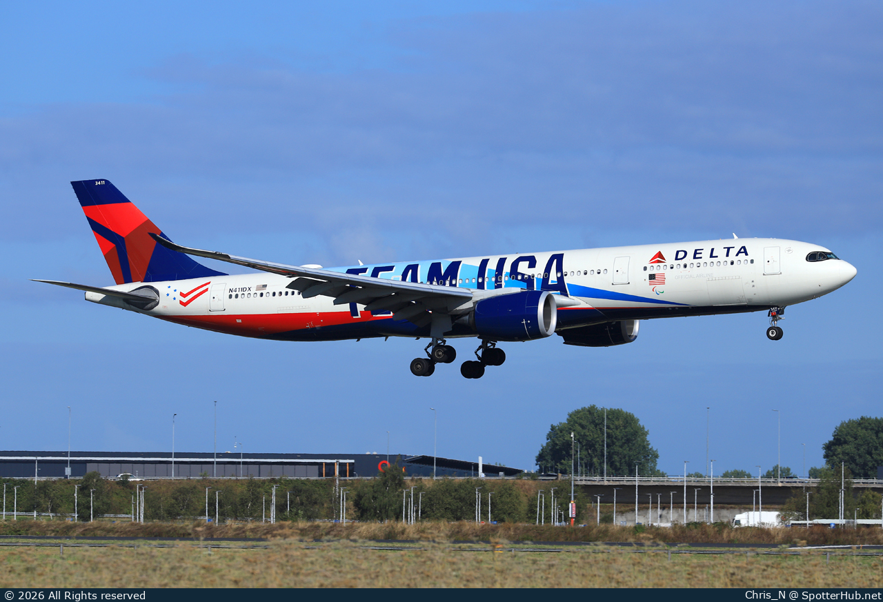 Photo of N411DX - Airbus A330-941 operated by Delta Air Lines