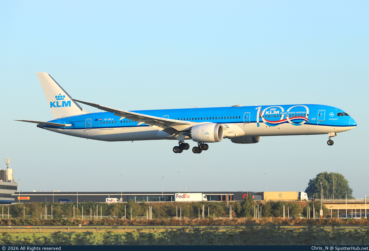 Photo of PH-BKA - Boeing 787-10 Dreamliner operated by KLM Royal Dutch Airlines