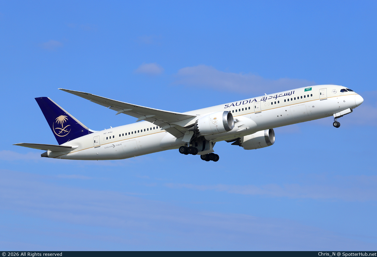 Photo of HZ-ARG - Boeing 787-9 Dreamliner operated by Saudia