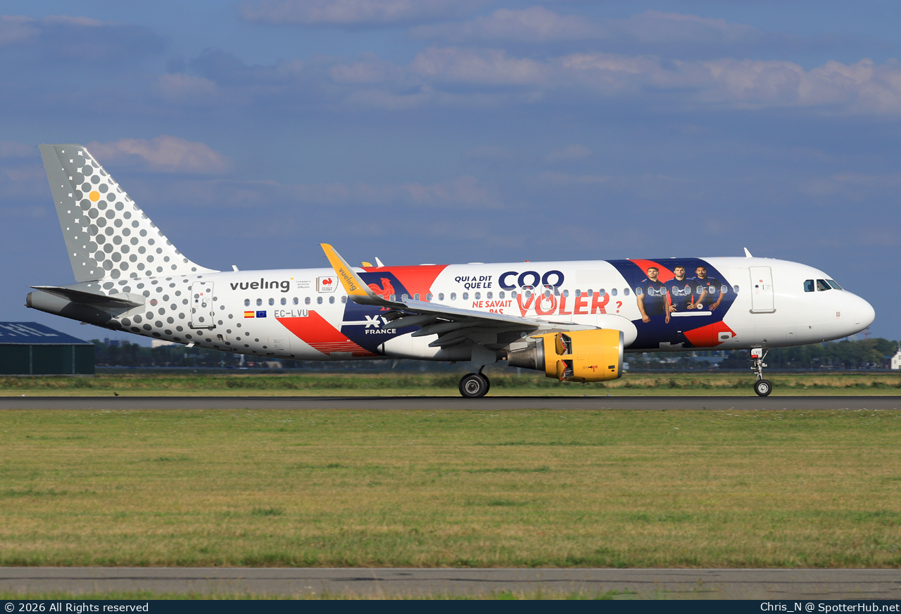 Photo of EC-LVU - Airbus A320-214 operated by Vueling