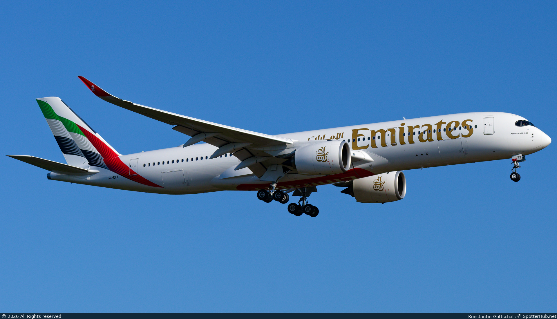 Photo of A6-EXY - Airbus A350-941 operated by Emirates