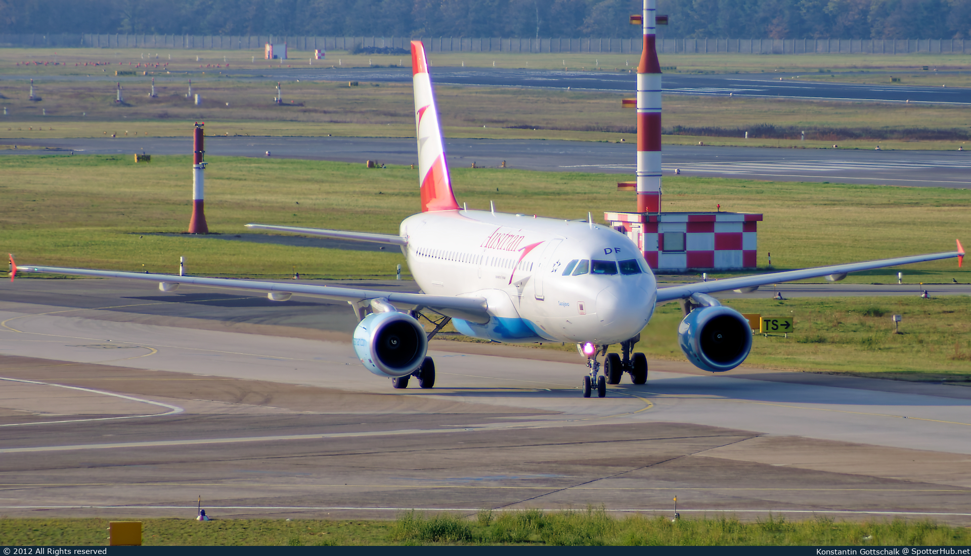 Photo of OE-LDF - Airbus A319-112 operated by Austrian Airlines