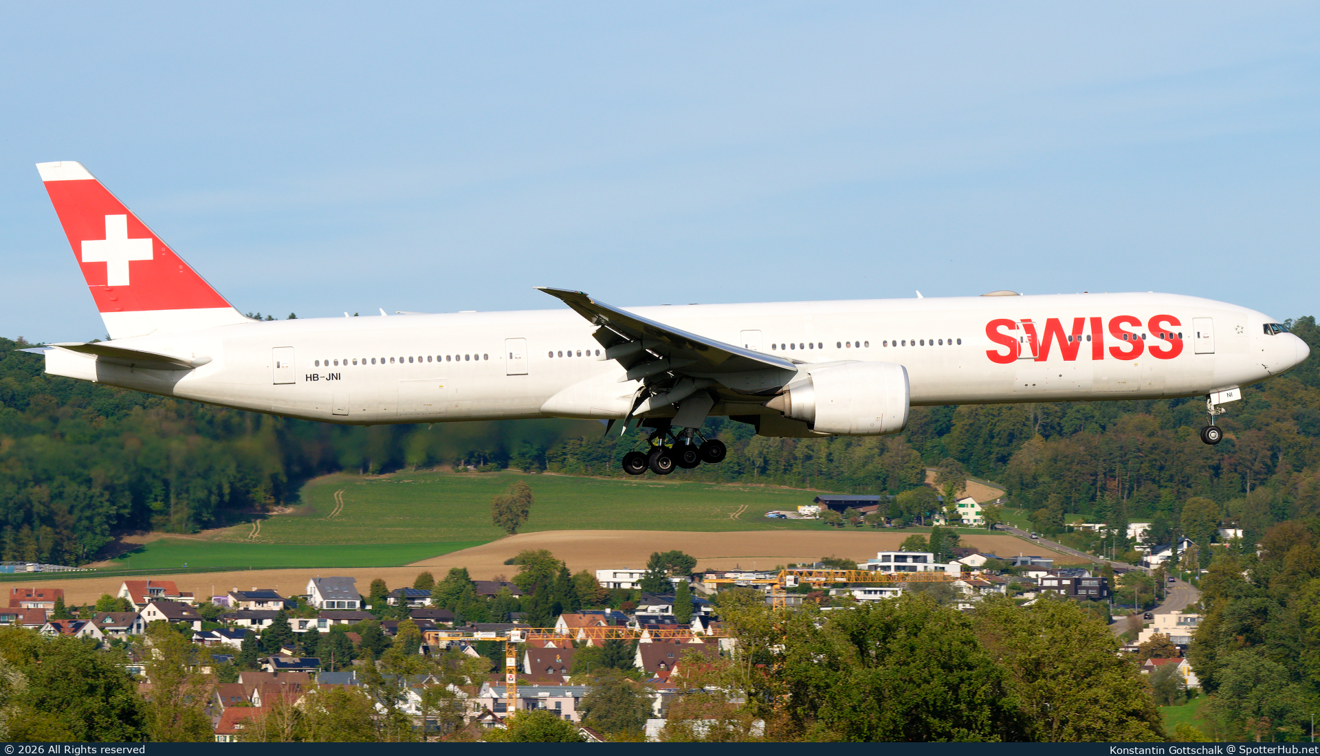 Photo of HB-JNI - Boeing 777-3DE(ER) operated by Swiss International Air Lines