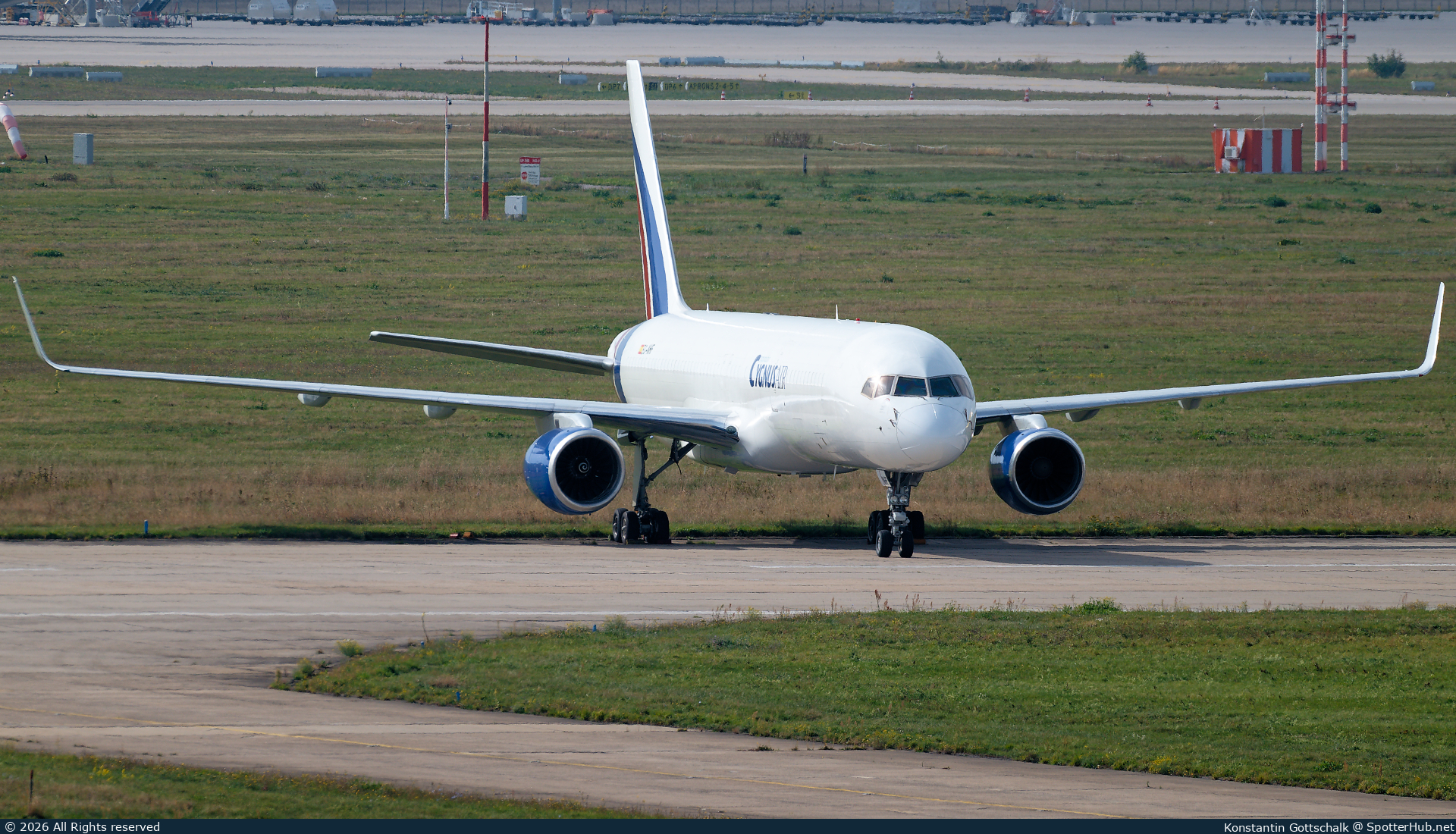 Photo of EC-NHF - Boeing 757-223(PCF) operated by Cygnus Air