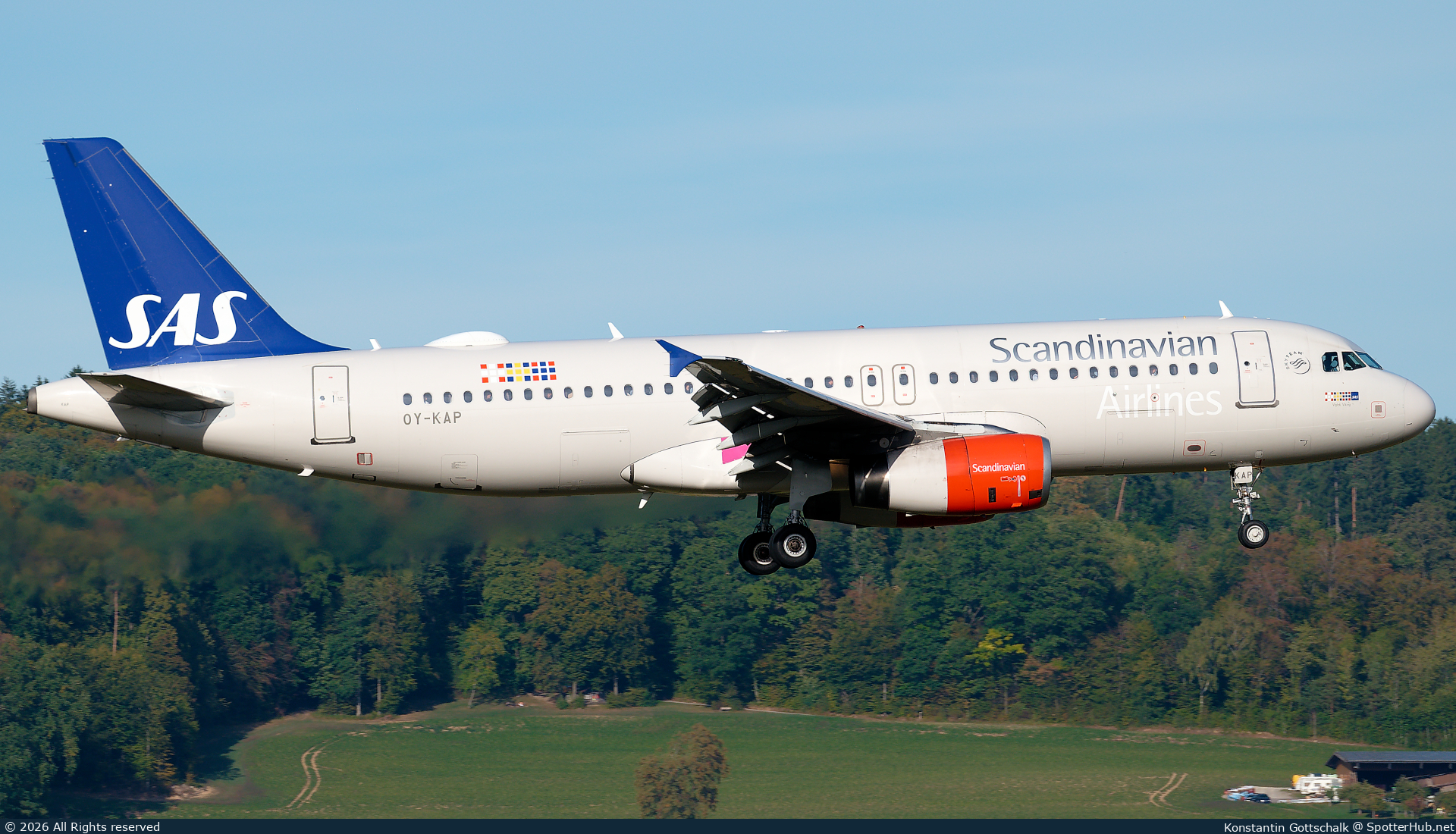 Photo of OY-KAP - Airbus A320-232 operated by SAS Scandinavian Airlines