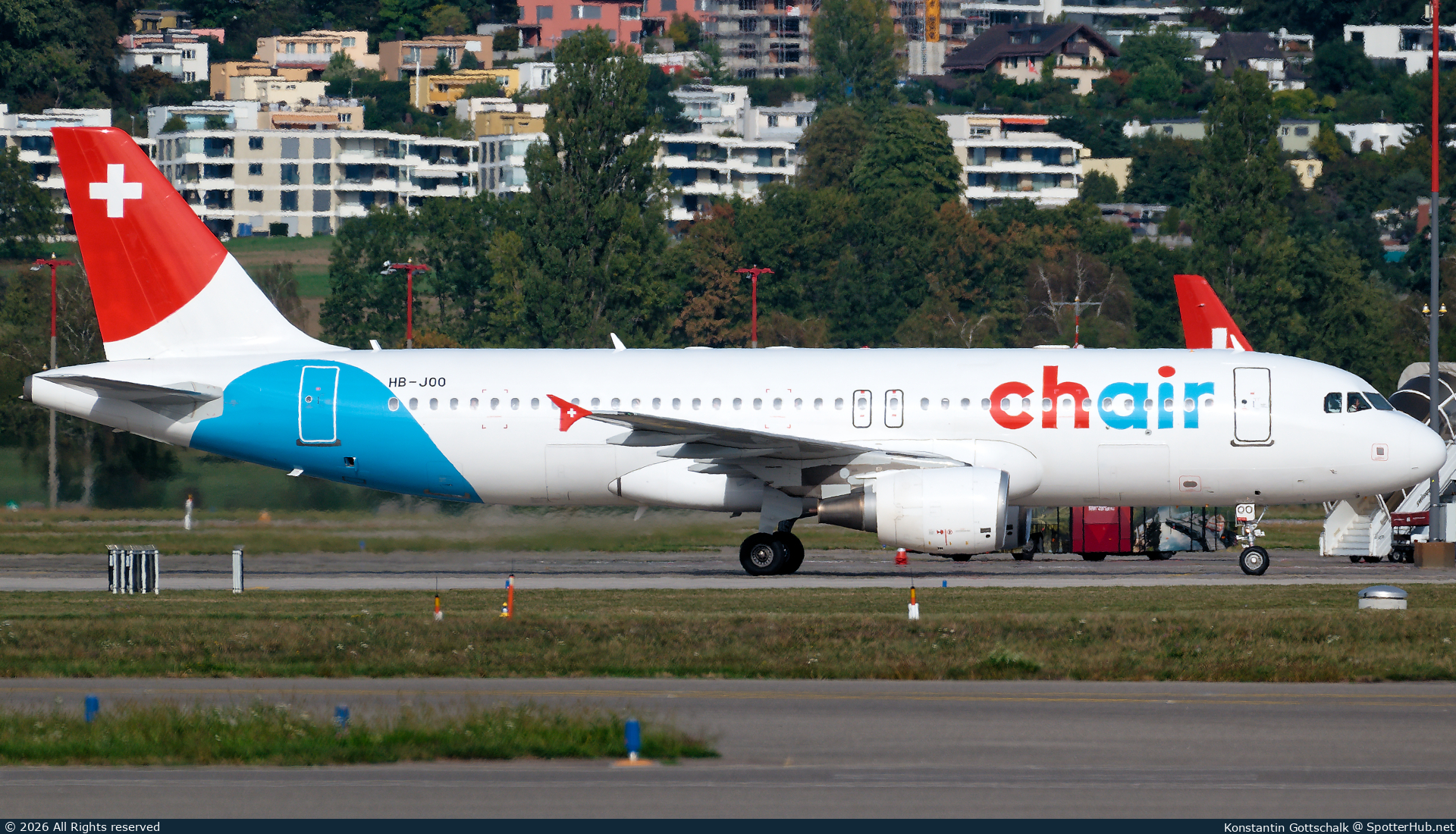 Photo of HB-JOO - Airbus A320-214 operated by Chair Airlines