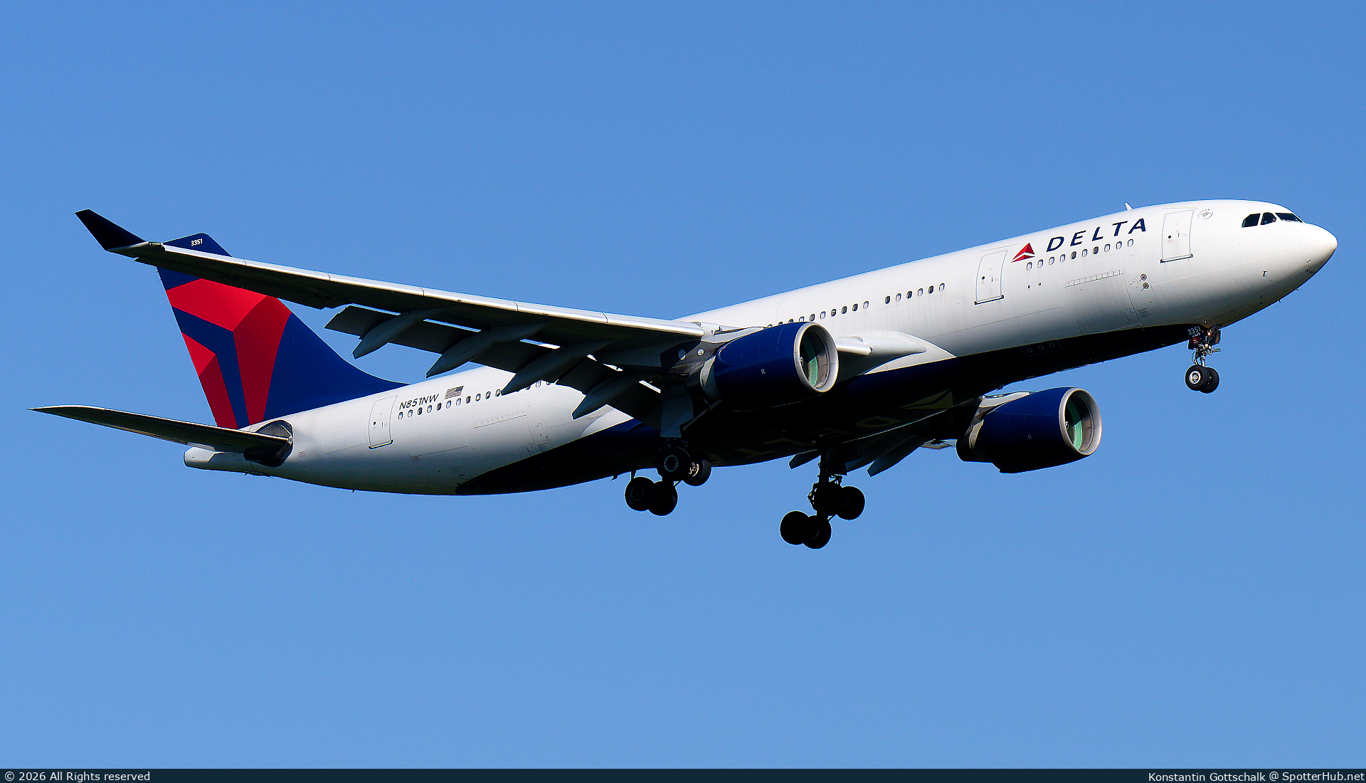 Photo of N851NW - Airbus A330-223 operated by Delta Air Lines