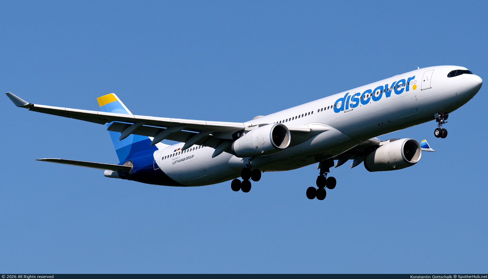 Photo of D-AIKF - Airbus A330-343 operated by Discover Airlines