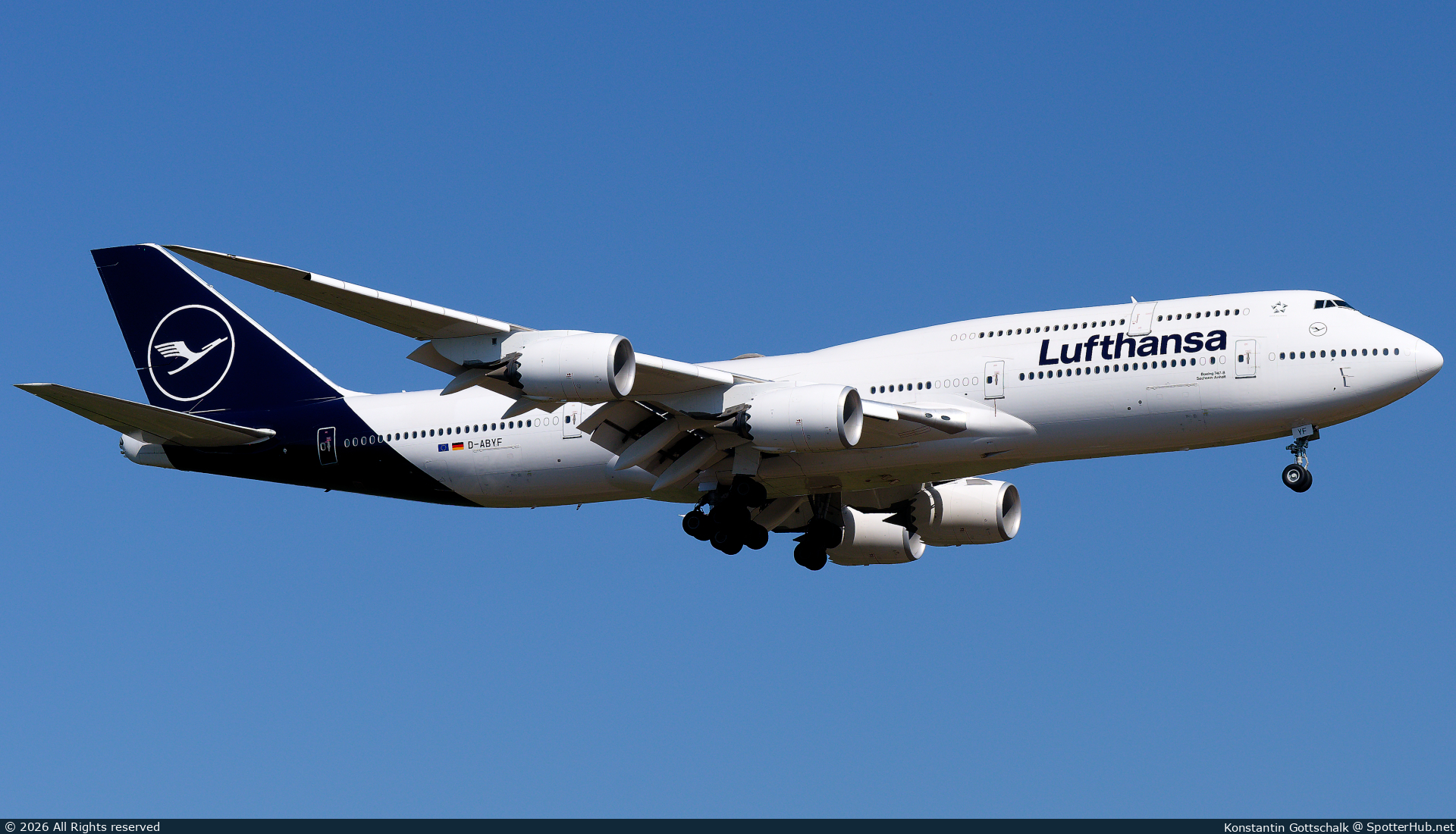 Photo of D-ABYF - Boeing 747-830 operated by Lufthansa