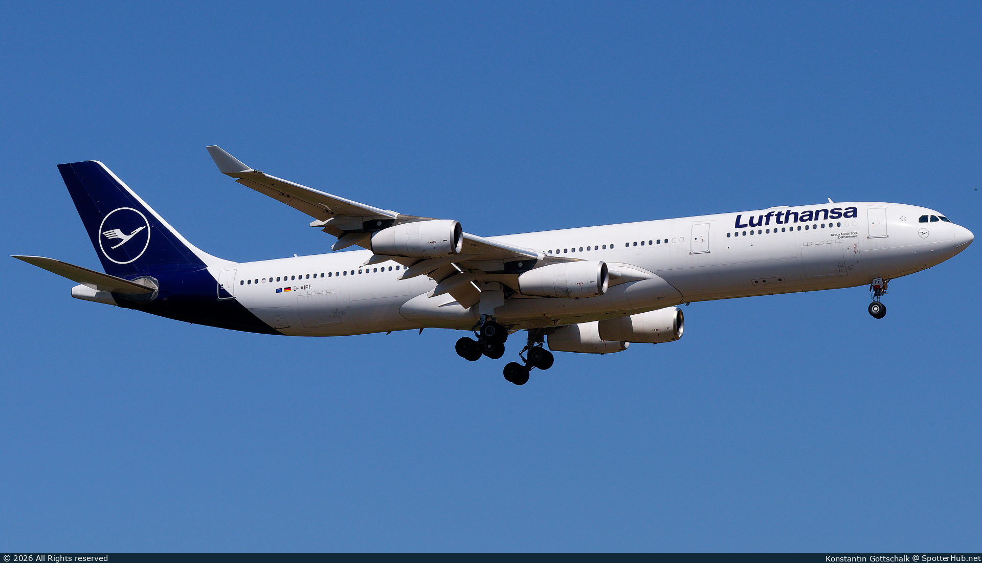 Photo of D-AIFF - Airbus A340-313 operated by Lufthansa