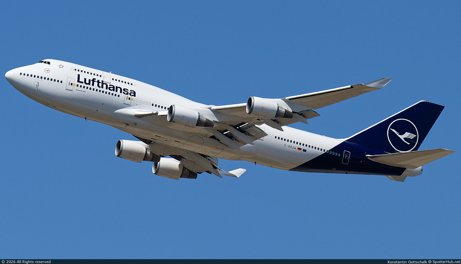Photo of D-ABVW - Boeing 747-430 operated by Lufthansa