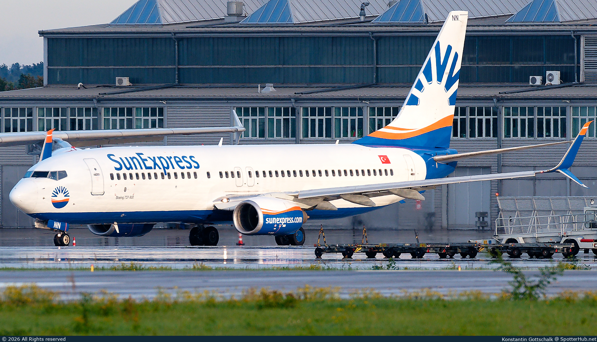 Photo of TC-SNN - Boeing 737-8HC operated by SunExpress