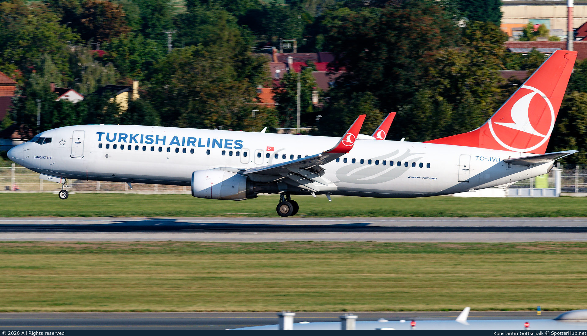 Photo of TC-JVU - Boeing 737-8F2 operated by Turkish Airlines