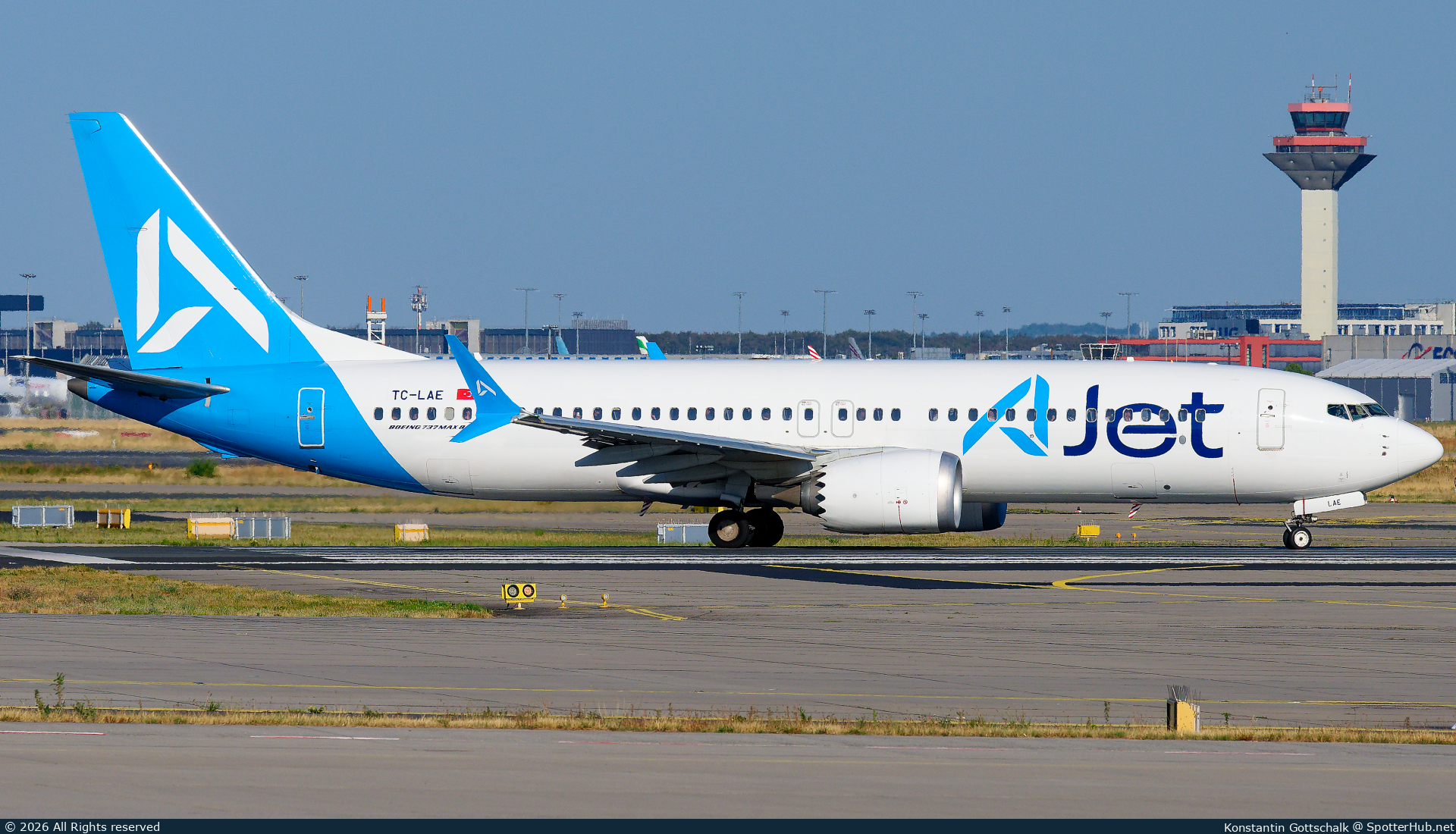 Photo of TC-LAE - Boeing 737 MAX 8 operated by AJet