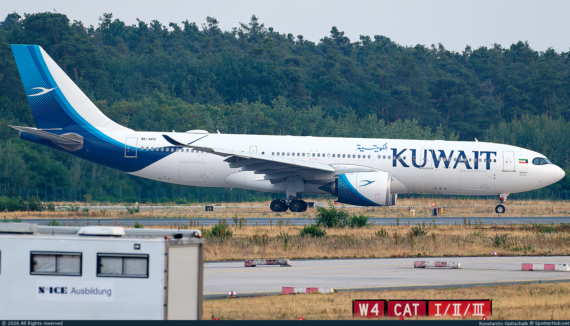 Photo of 9K-APG - Airbus A330-841 operated by Kuwait Airways