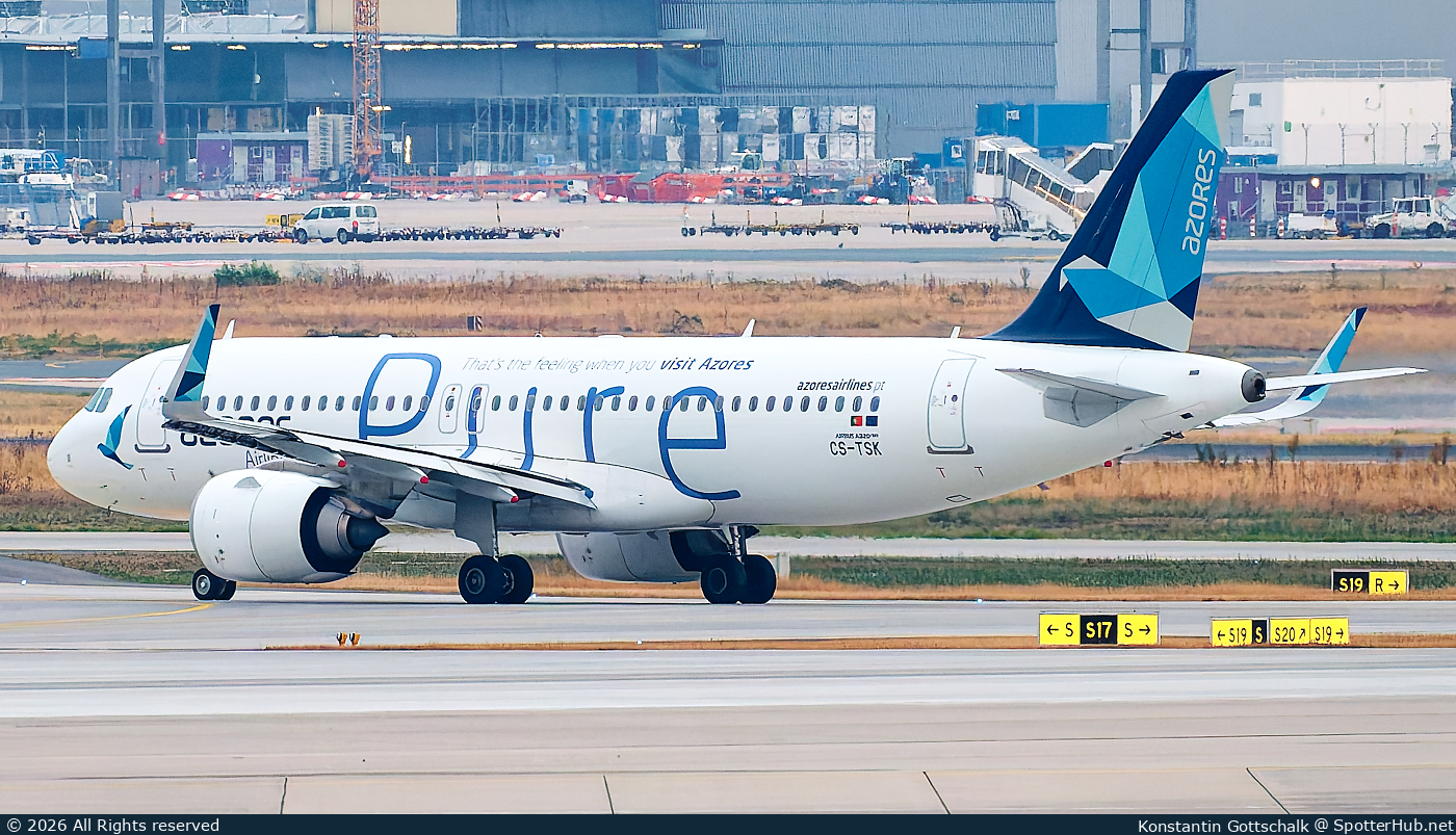 Photo of CS-TSK - Airbus A320-251N operated by Azores Airlines