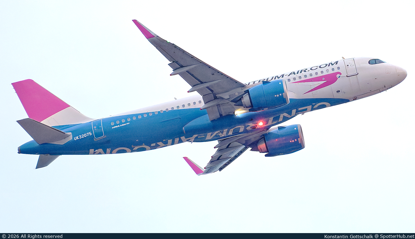 Photo of UK32075 - Airbus A320-251N operated by Centrum Air