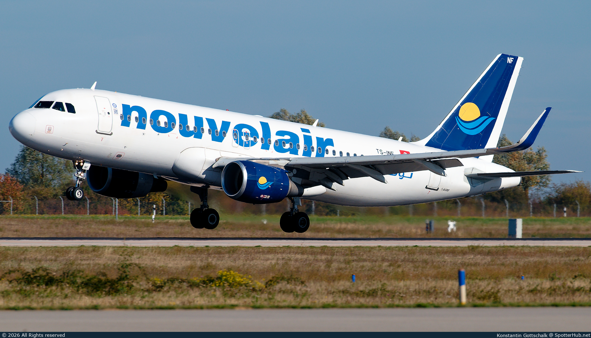 Photo of TS-INF - Airbus A320-214 operated by Nouvelair