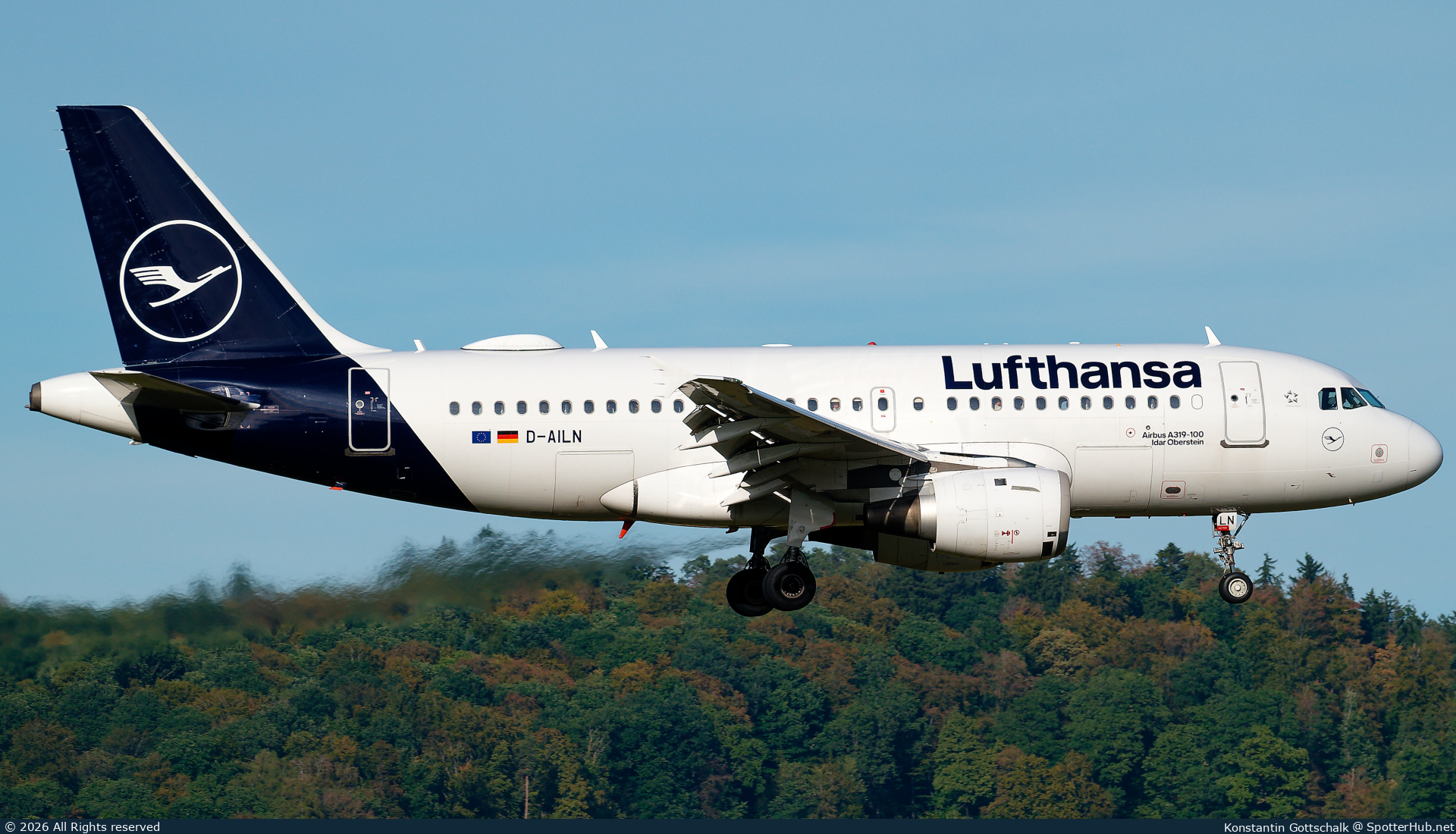 Photo of D-AILN - Airbus A319-114 operated by Lufthansa