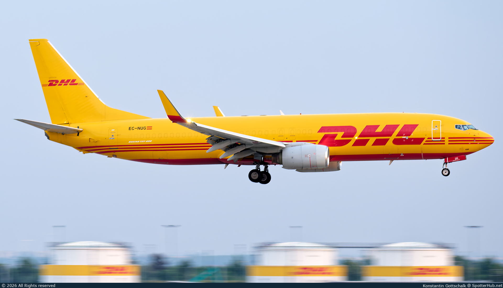 Photo of EC-NUG - Boeing 737-883(BDSF) operated by Swiftair