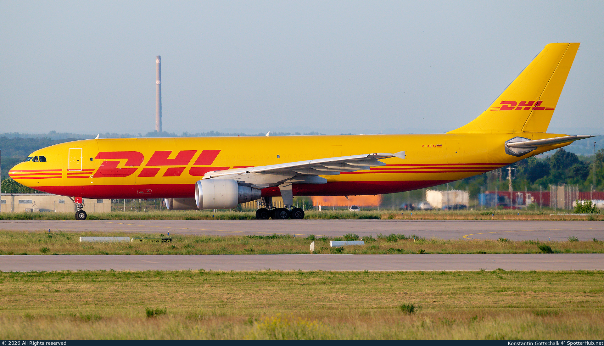 Photo of D-AEAI - Airbus A300B4-622R(F) operated by European Air Transport