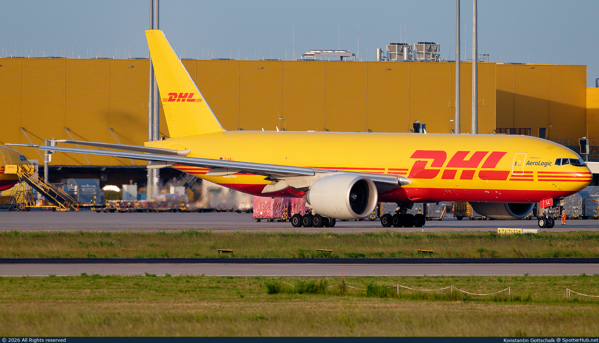 Photo of D-AALL - Boeing 777-F operated by AeroLogic