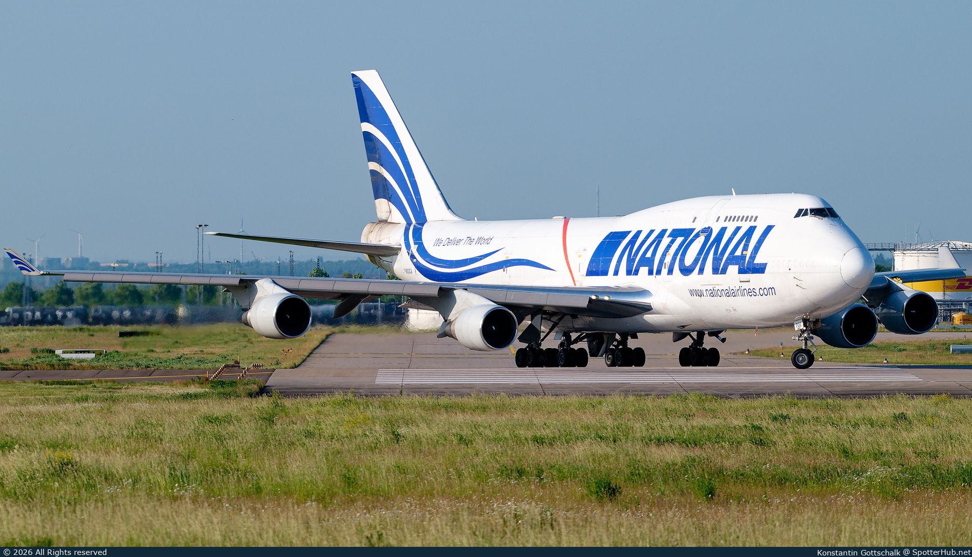 Photo of N702CA - Boeing 747-412(BCF) operated by National Airlines [2006]