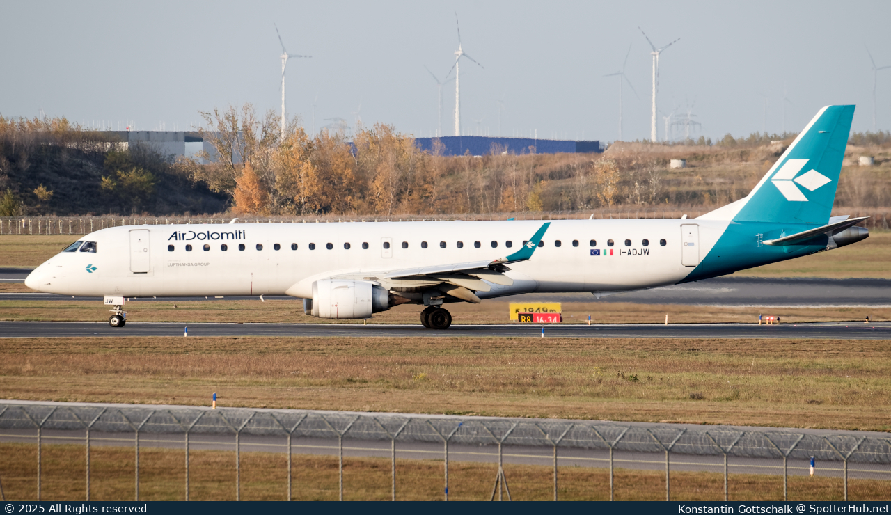 Photo of I-ADJW - Embraer ERJ-195LR operated by Air Dolomiti
