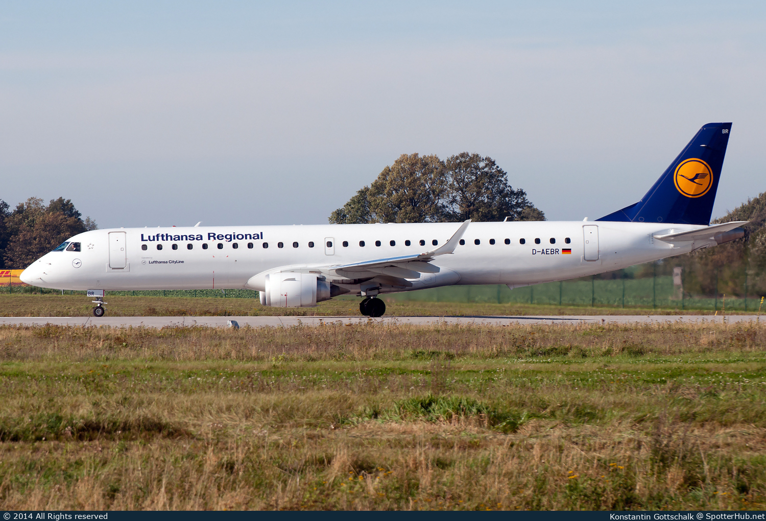 Photo of D-AEBR - Embraer ERJ-195LR operated by Lufthansa CityLine