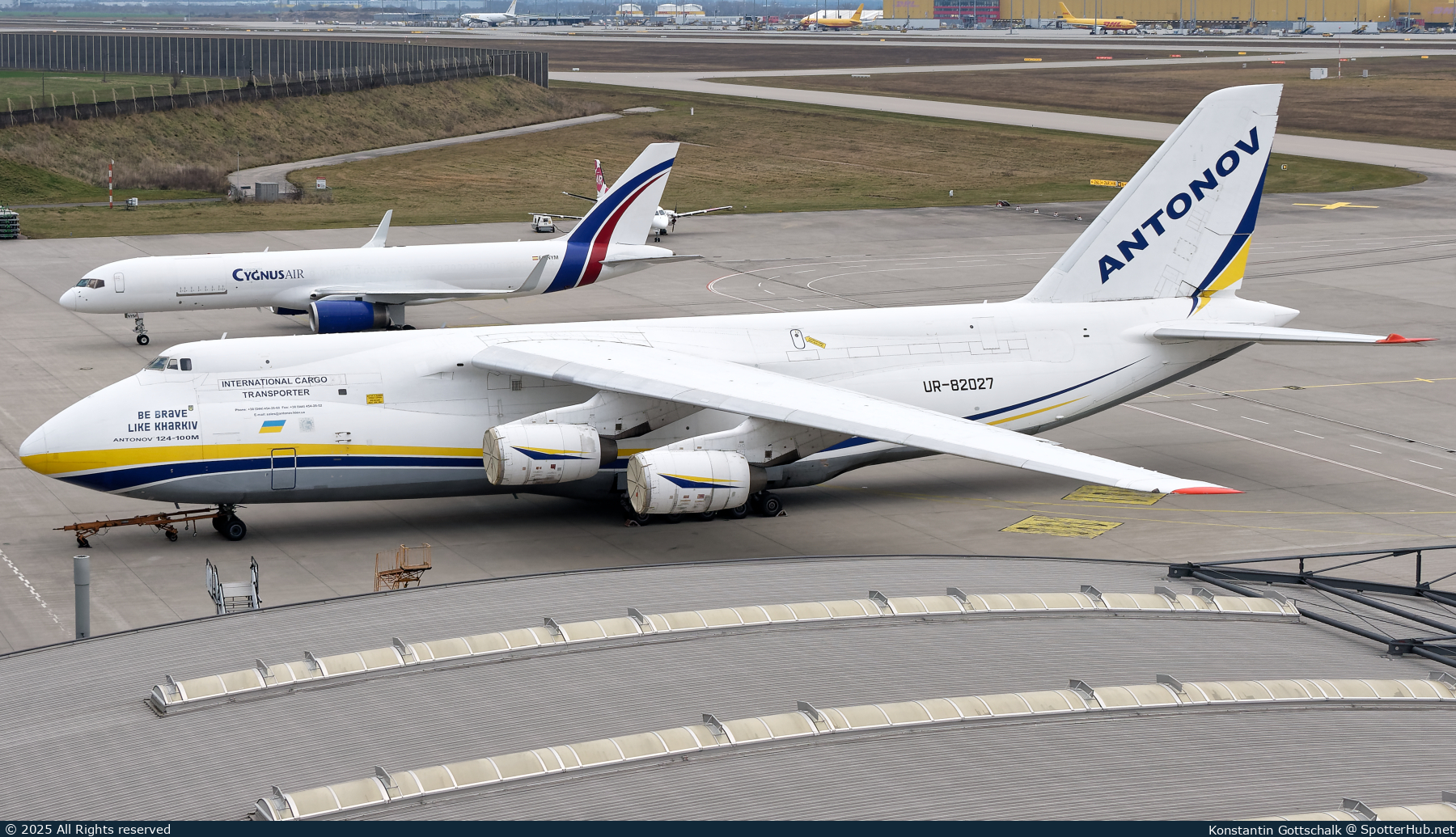 Photo of UR-82027 - Antonov An-124-100M Ruslan operated by Antonov Airlines
