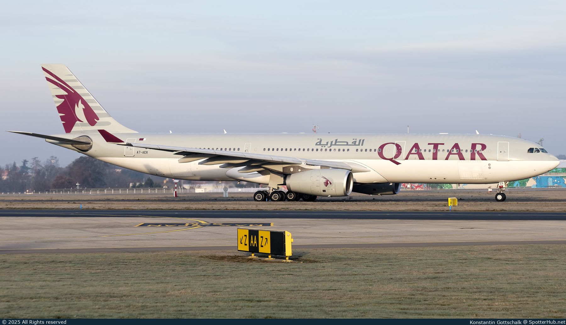 Photo of A7-AER - Airbus A330-343 operated by Qatar Airways