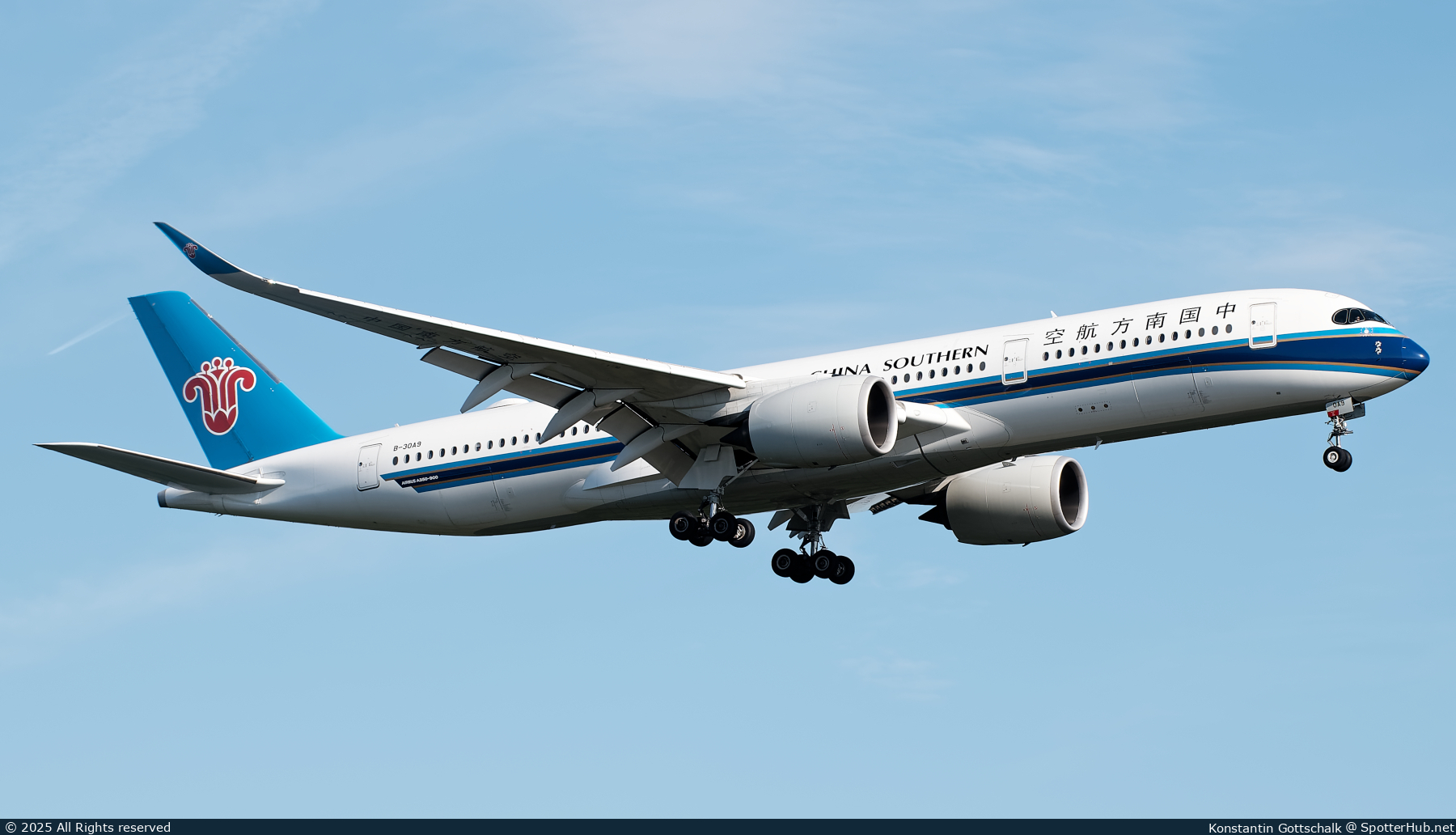 Photo of B-30A9 - Airbus A350-941 operated by China Southern Airlines