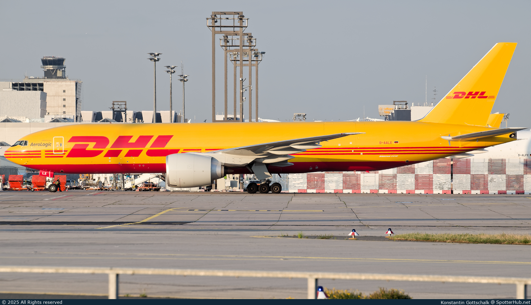 Photo of D-AALX - Boeing 777-F operated by AeroLogic