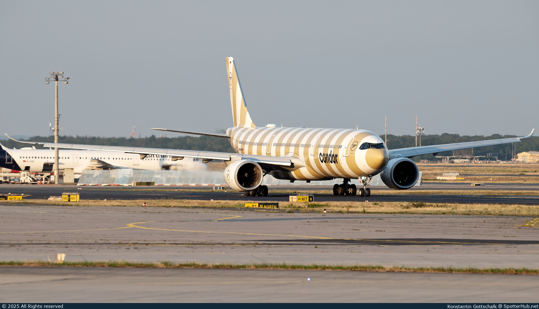 Photo of D-ANRL - Airbus A330-941 operated by Condor