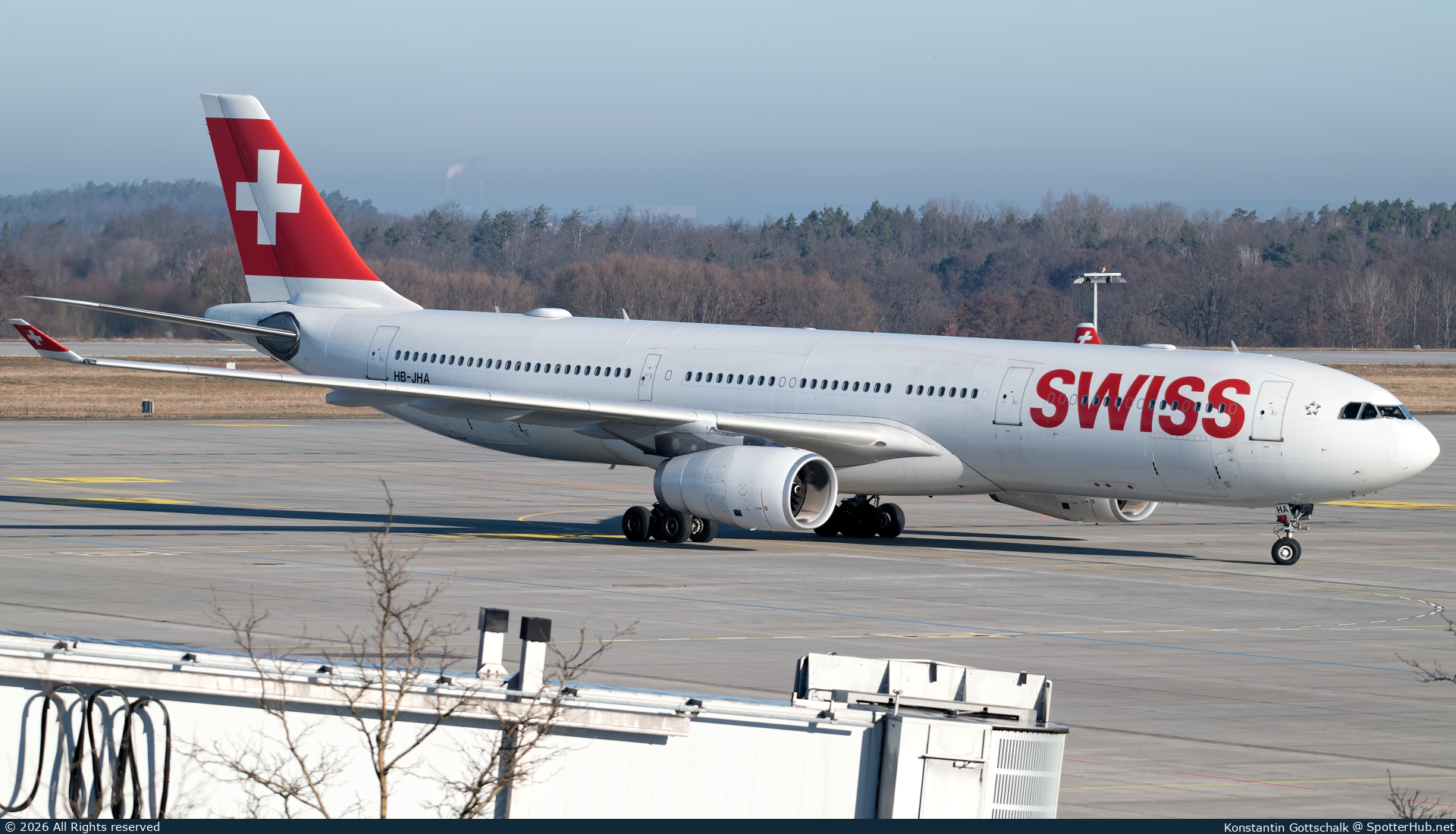 Photo of HB-JHA - Airbus A330-343 operated by Swiss International Air Lines