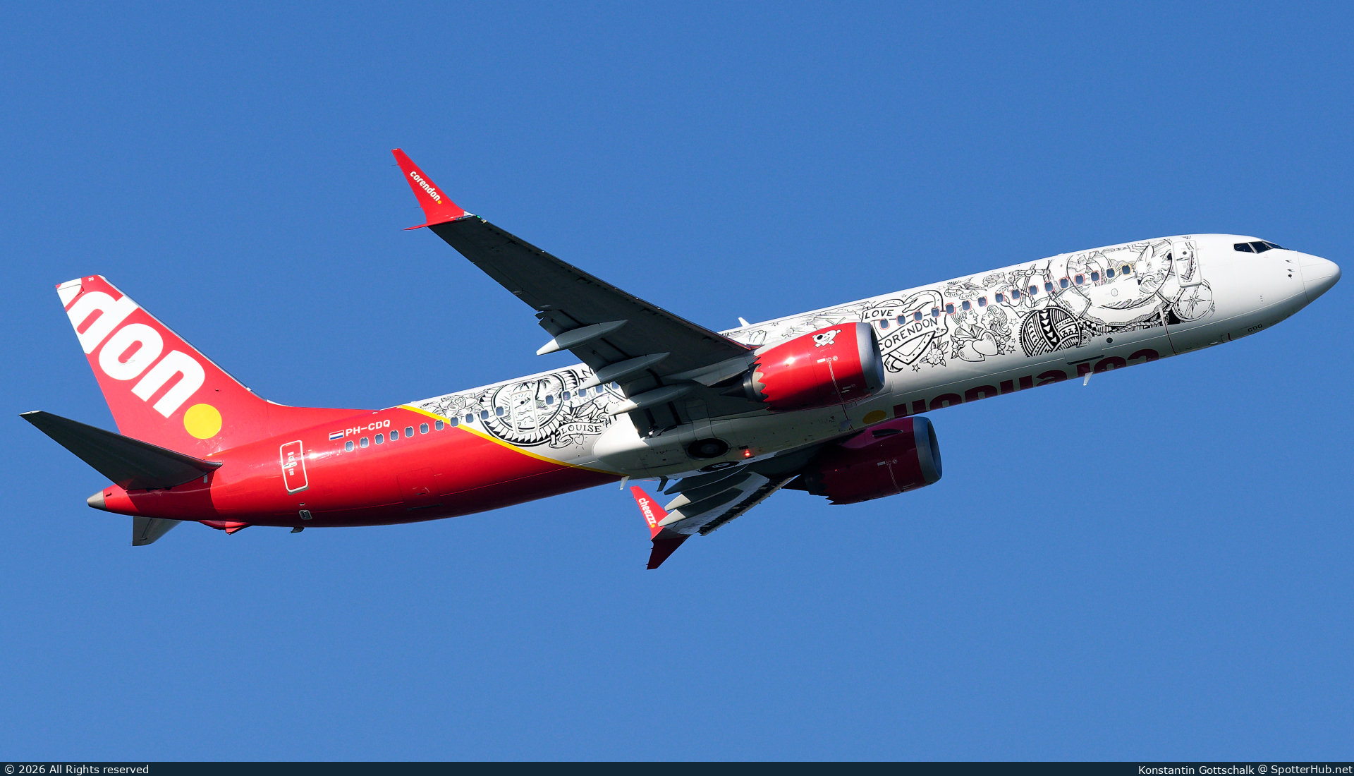 Photo of PH-CDQ - Boeing 737 MAX 9 operated by Corendon Dutch Airlines