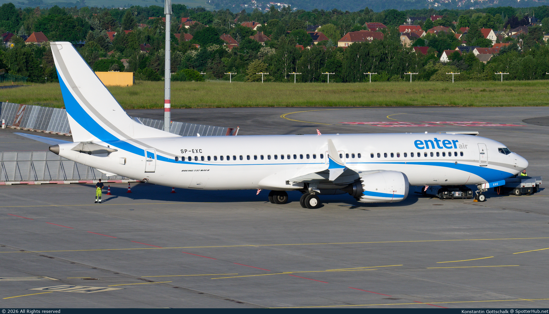 Photo of SP-EXC - Boeing 737 MAX 8 operated by Enter Air