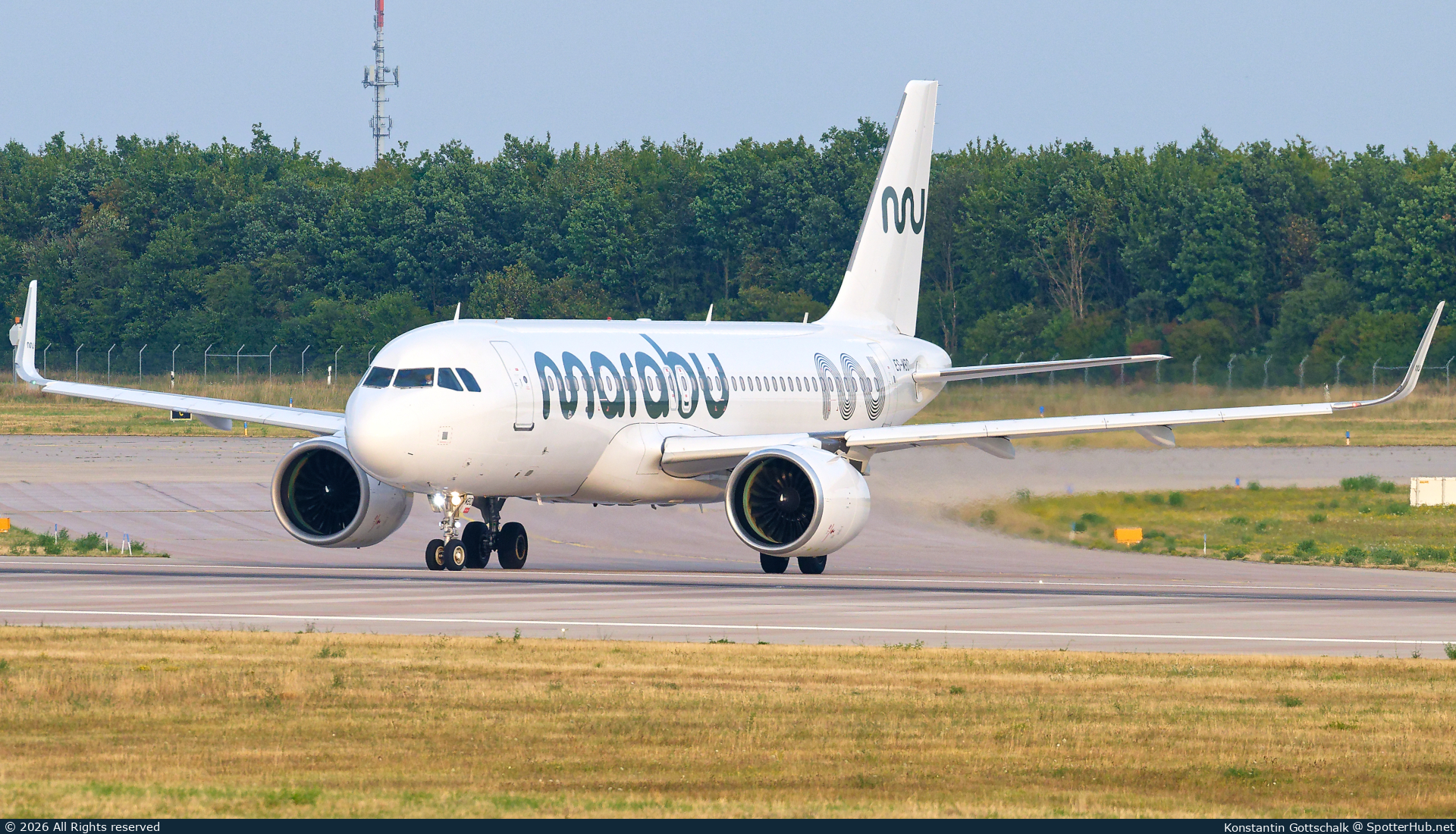 Photo of ES-MBD - Airbus A320-271N operated by Marabu Airlines