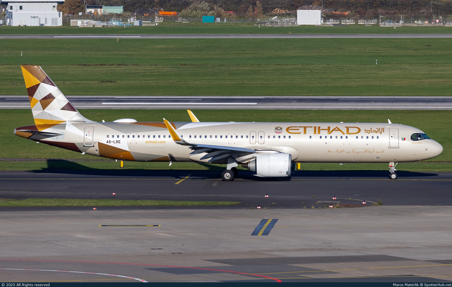 Photo of A6-LRE - Airbus A321-251NX operated by Etihad Airways
